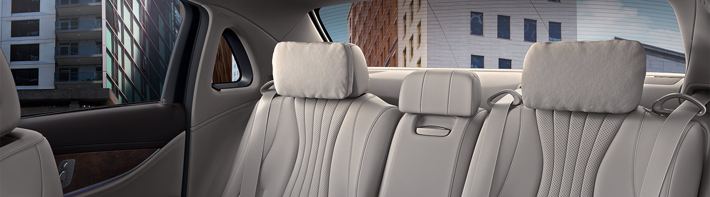 長軸距E級轎車(圖1) 長軸距E級轎車(圖1)