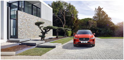 捷豹新英倫豪華純電轎跑SUV I-PACE電亮未來(lái)(圖2)