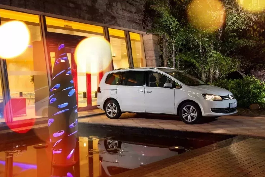 普惠立享!鴻粵進口大(dà)衆官降钜惠直銷會(圖11) 普惠立享!鴻粵進口大(dà)衆官降钜惠直銷會(圖11)