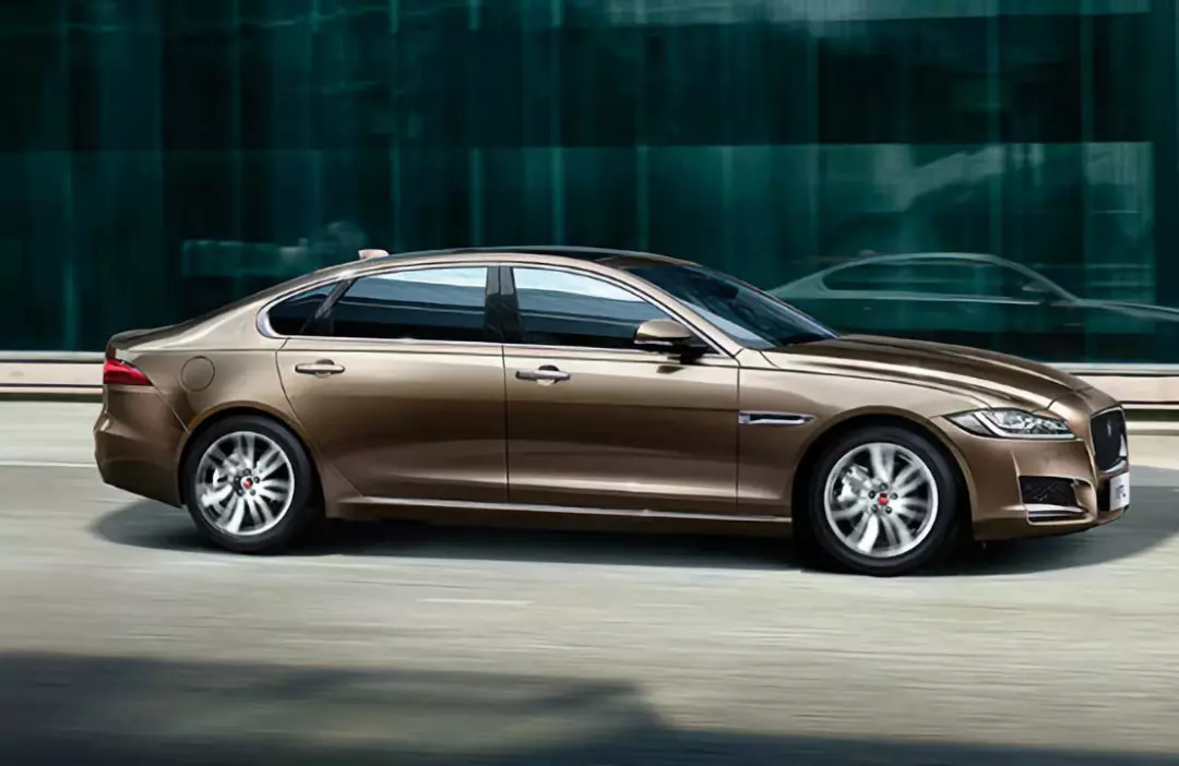 傳承豪華,貴族獨有,全新捷豹XFL引領商務轎車運動新時尚!(圖1) 傳承豪華,貴族獨有,全新捷豹XFL引領商務轎車運動新時尚!(圖1)