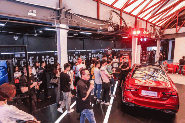 燃炸了!梅賽德斯-奔馳全新長軸距A級車南(nán)區駕乘體(tǐ)驗日(rì)(圖9) 燃炸了!梅賽德斯-奔馳全新長軸距A級車南(nán)區駕乘體(tǐ)驗日(rì)(圖9)