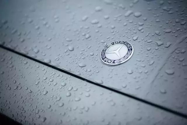 雨(yǔ)天開車千萬注意這6件(jiàn)事(shì)！