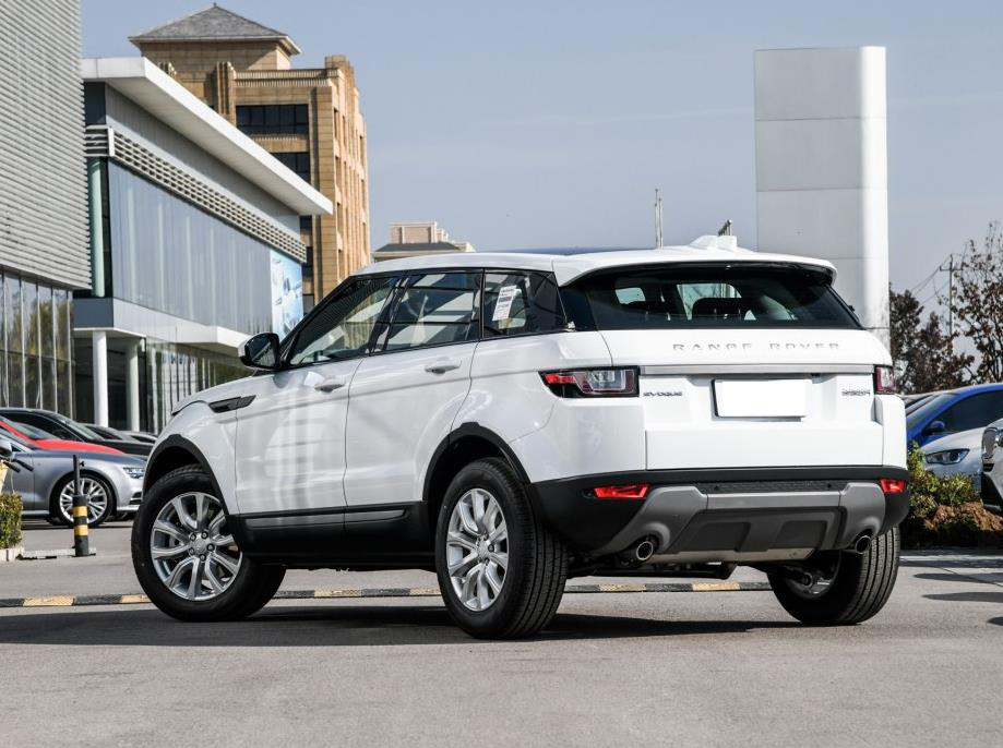 最強座駕路(lù)虎攬勝極光(guāng),高品質讓奔馳GLC自(zì)愧不如(rú)(圖6) 最強座駕路(lù)虎攬勝極光(guāng),高品質讓奔馳GLC自(zì)愧不如(rú)(圖6)