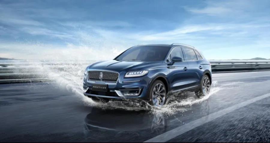 雨(yǔ)季開車注意事(shì)項 番禺林肯一直在您身(shēn)邊(圖9) 雨(yǔ)季開車注意事(shì)項 番禺林肯一直在您身(shēn)邊(圖9)