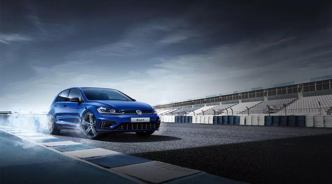 購(gòu)進口高爾夫享2800元優惠 可(kě)試乘試駕